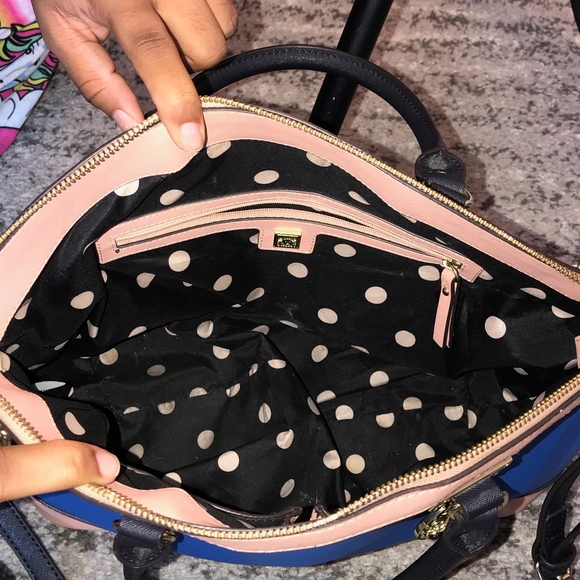 Purse - Picture 2 of 5